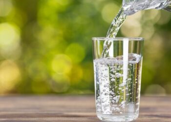 drink water
