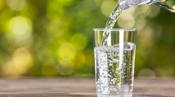 drink water