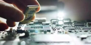 semiconductor