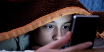 child smartphone