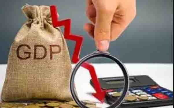 कच्चे तेल ने हिलाई भारत की GDP, पिछले साल के मुकाबले धीमी रहेगी रफ्तार