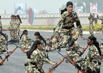 woman crpf