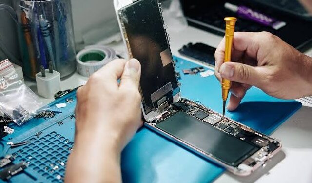 mobile repairing